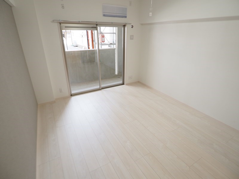 その他設備　白基調のお部屋です