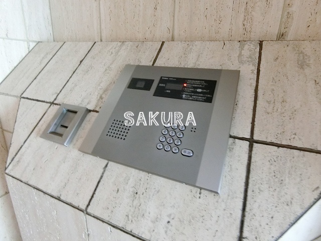 セキュリティ　安心のモニター付きオートロック♪