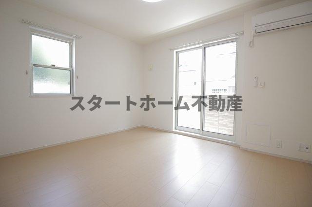 居室・リビング　居間です