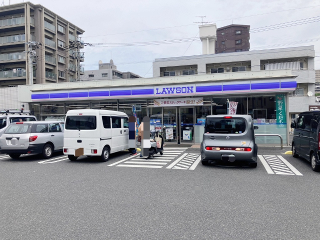 コンビニ　ローソン小倉徳力店（コンビニ）まで257m