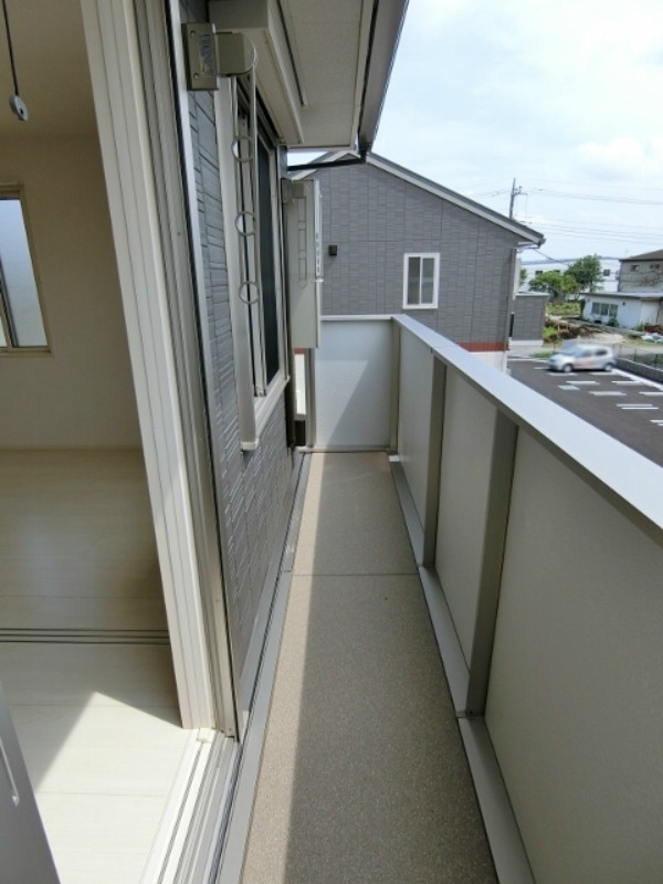 バルコニー　図面と現状に相違がある場合には現状を優先