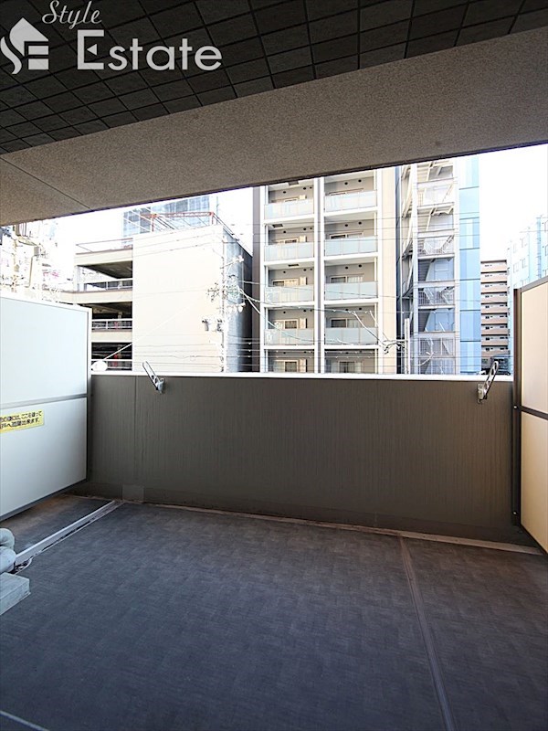 バルコニー　バルコニー