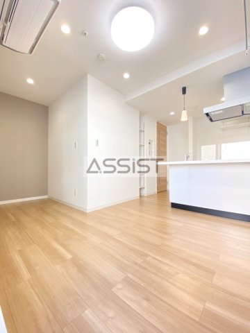 居室・リビング　LINEでのお問い合わせもお待ちしております♪