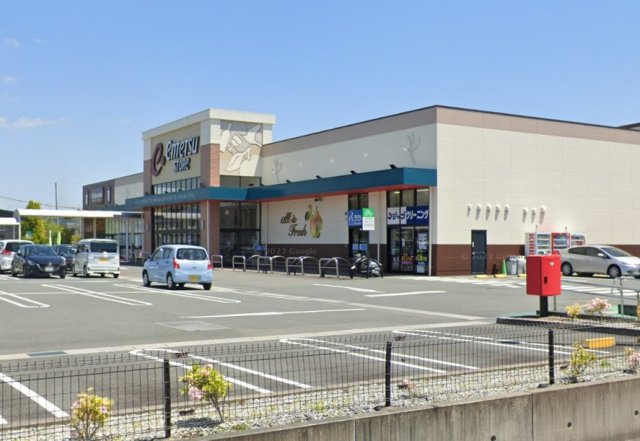 スーパー　遠鉄ストア菊川店（スーパー）まで1112m