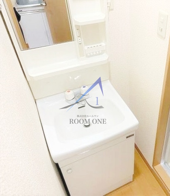 洗面設備　洗面台です。