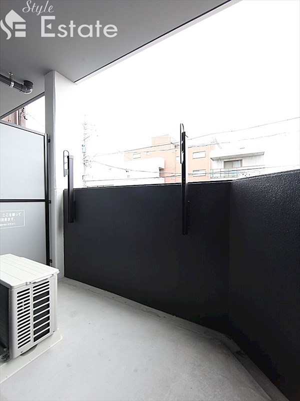 バルコニー　バルコニー