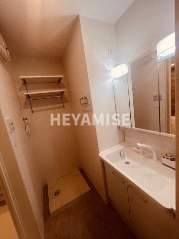 洗面設備　※室内画像は別号室のもの