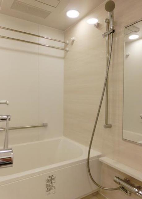 バス・シャワールーム　※写真は同タイプ住戸です。