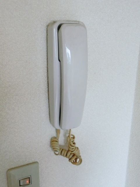 セキュリティ　★インターホン付です★