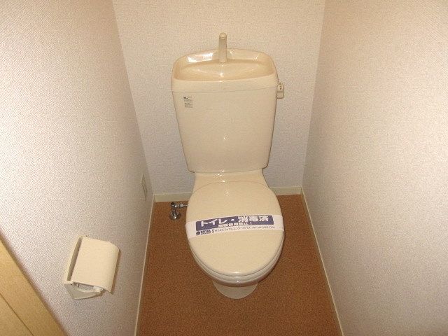 トイレ　★バストイレ別のお部屋です★