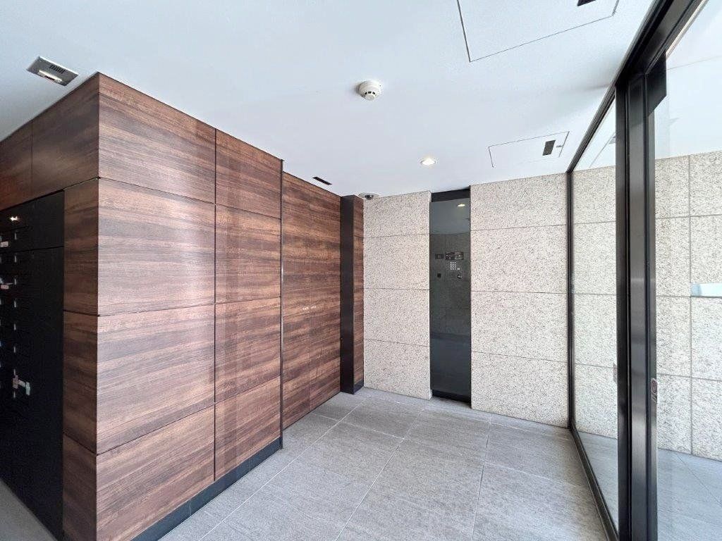 エントランス　オートロック