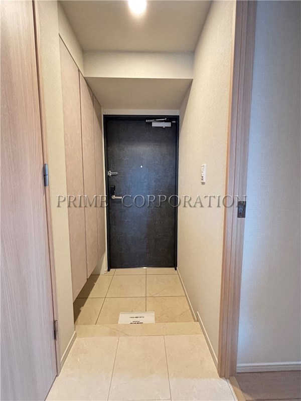 玄関　※参考写真※