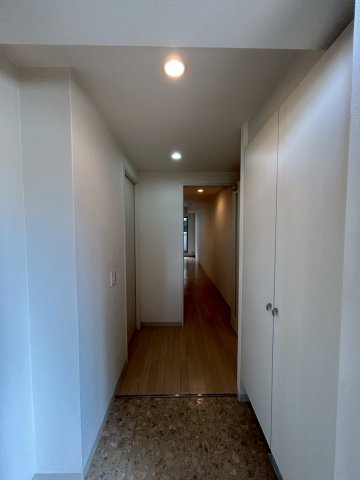 玄関　シンプルで使いやすい玄関です