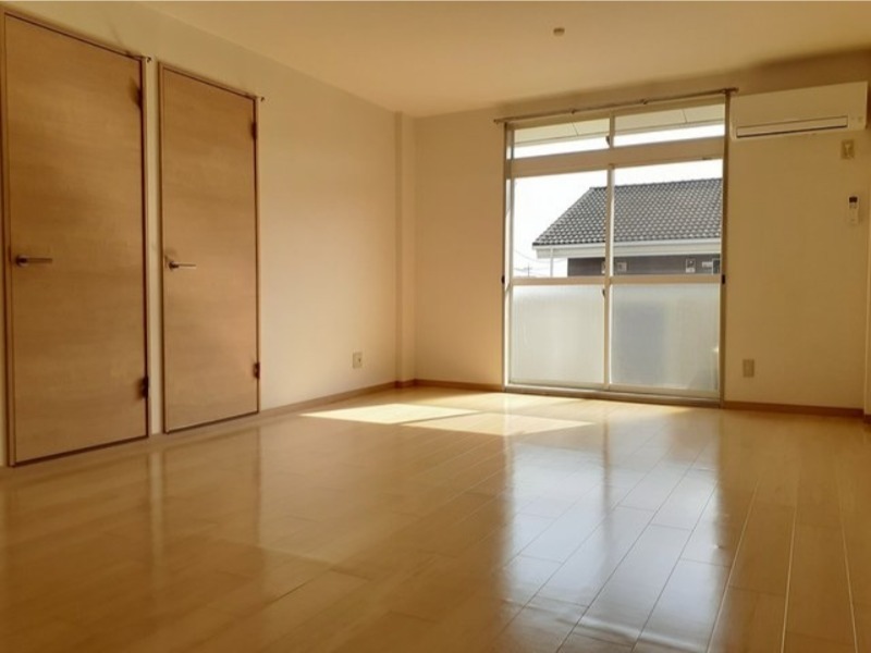 居室・リビング　図面と現状に相違がある場合には現状を優先