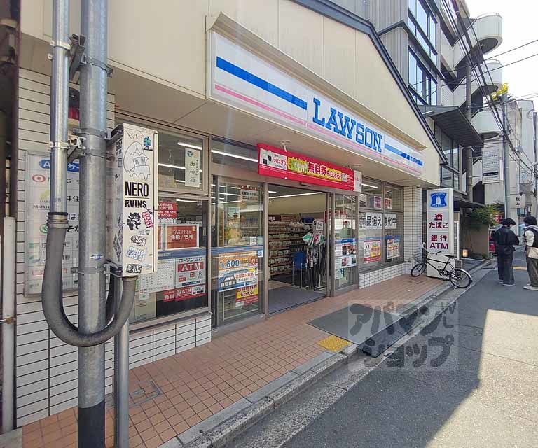 コンビニ　ローソン高辻柳馬場店（コンビニ）まで113m