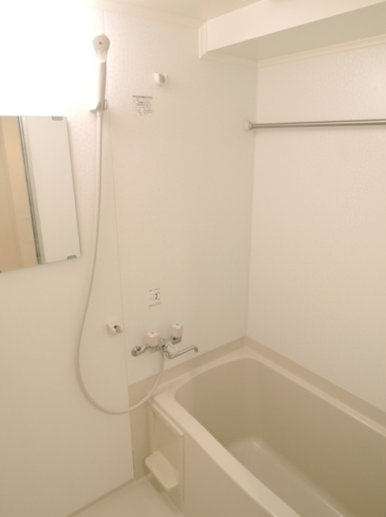 バス・シャワールーム　浴室