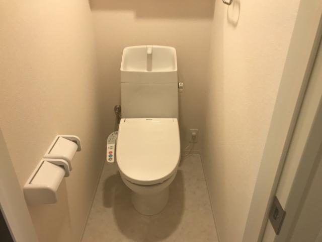 トイレ　シャワー付トイレ