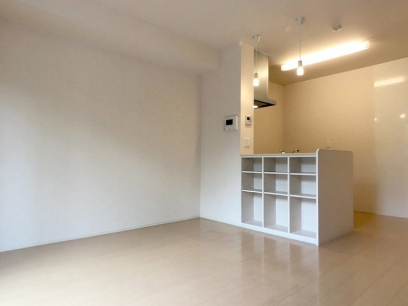 居室・リビング　図面と現状に相違がある場合には現状を優先