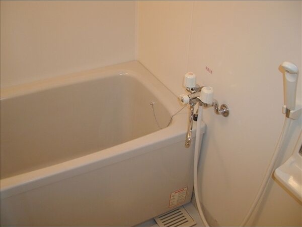 バス・シャワールーム　初期費用分割可★ご希望の場所まで無料送迎サービス付♪