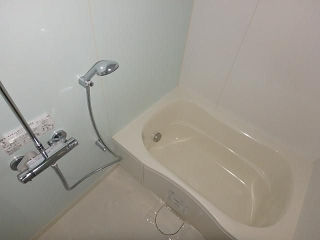 バス・シャワールーム　日々の暮らしに欠かせないお風呂です