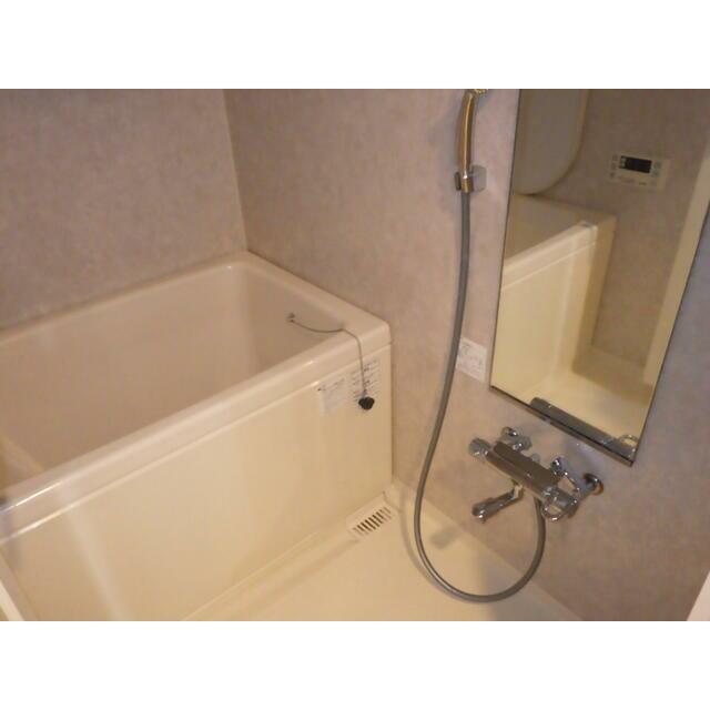 バス・シャワールーム　参考写真（同物件別部屋）