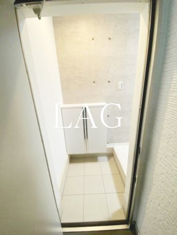 玄関　玄関です。