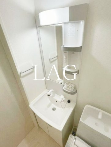 洗面設備　洗面台です。