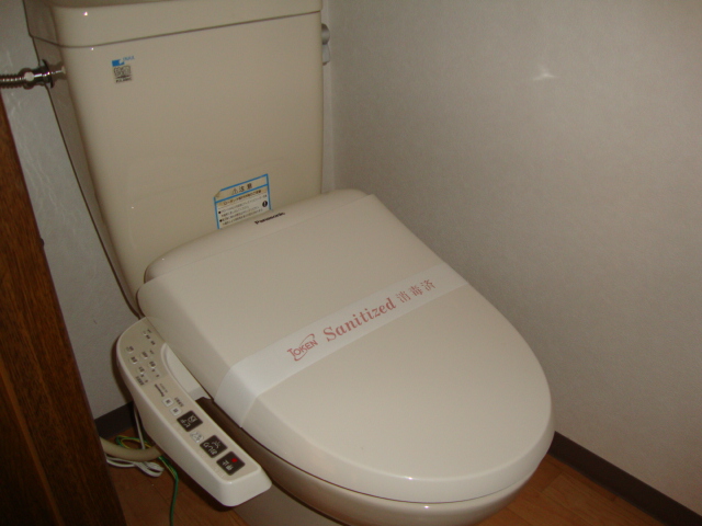 トイレ　シャワー付トイレ