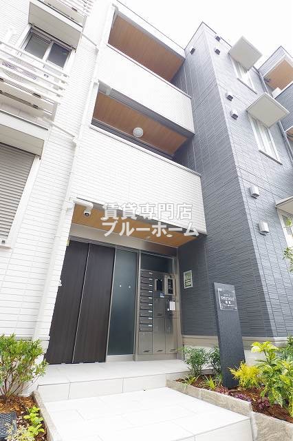 建物外観　3階建てのハウスメーカー施工のハイツです！