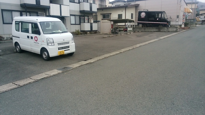 駐車場　駐車場