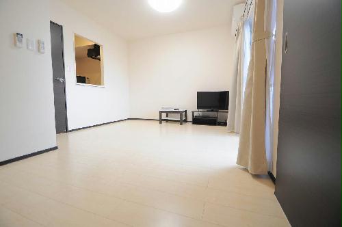 居室・リビング　広々としたお部屋です