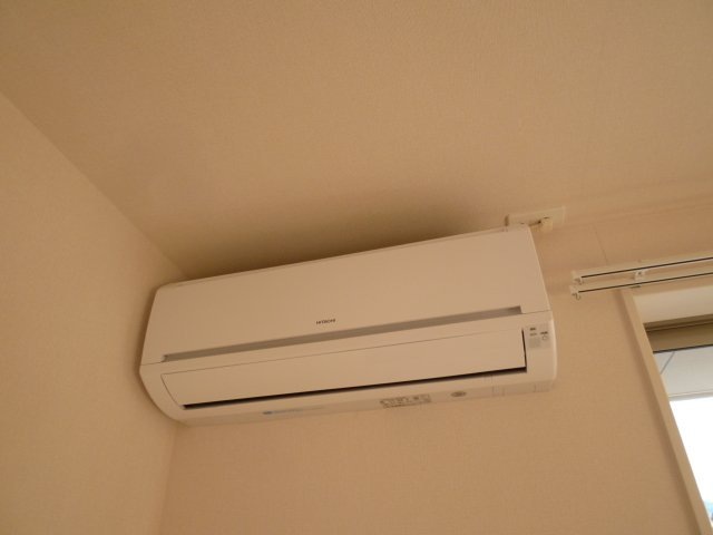 その他　エアコン(リビング)