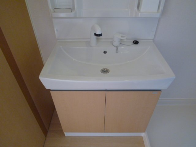 洗面設備　洗髪洗面化粧台