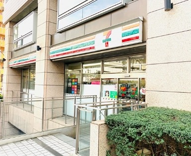 コンビニ　セブンイレブン 外神田2丁目妻恋坂店（コンビニ）まで132m