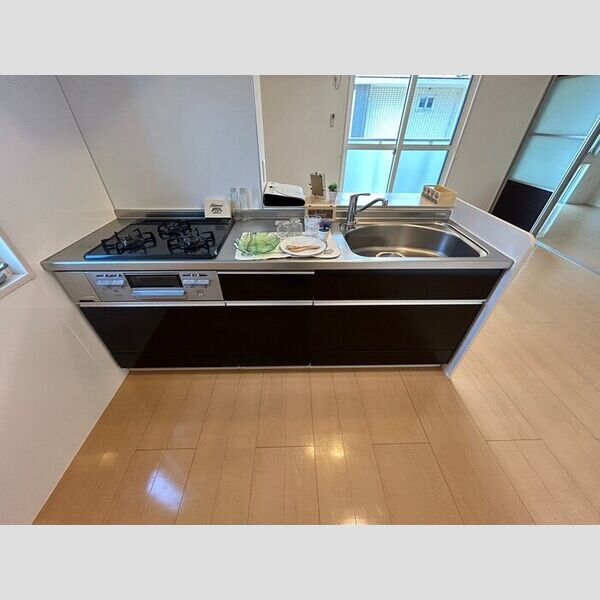 キッチン　対面システムキッチン