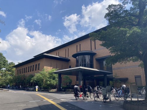 図書館　名古屋市鶴舞中央図書館（図書館）まで629m