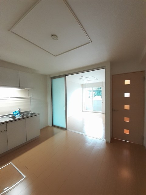居室・リビング　図面と現状に相違がある場合には現状を優先
