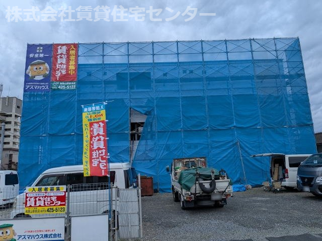 建物外観　建築中