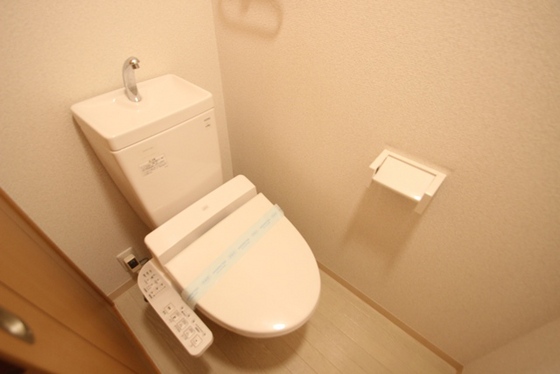 トイレ　※他部屋の写真です。