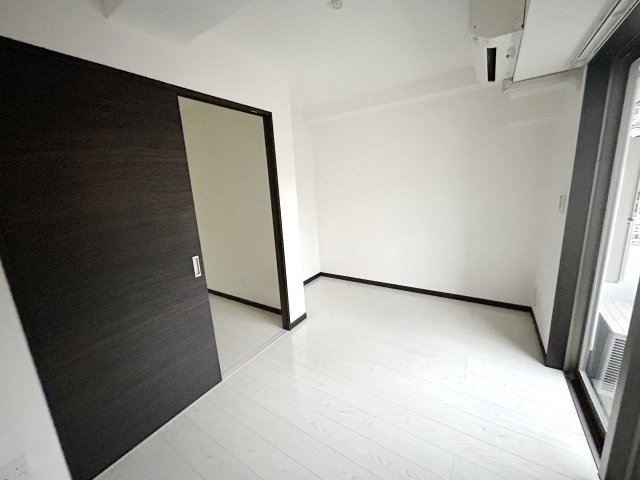 居室・リビング　※別部屋参考写真