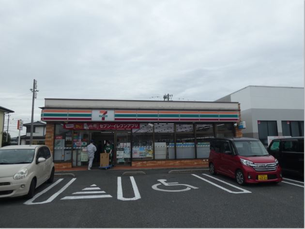コンビニ　セブンイレブン（コンビニ）まで3451m