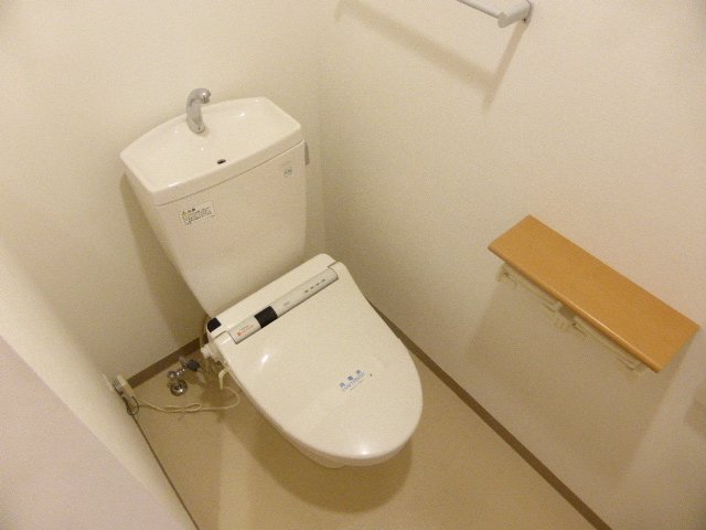 トイレ　※別部屋参考写真