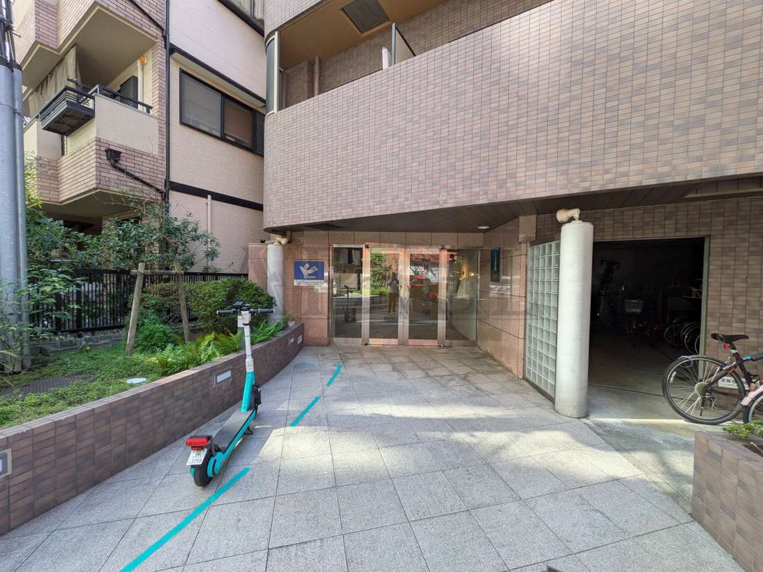エントランス