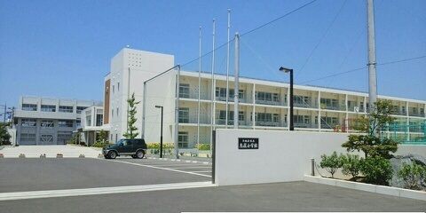 小学校　志度小学校（小学校）まで1190m