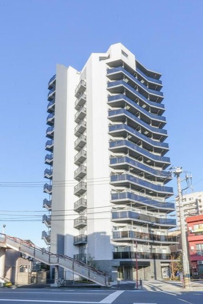 建物外観　☆存在感を放つ外観☆