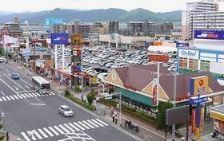 ショッピングセンター　ウエストコート姪浜（ショッピングセンター）まで230m
