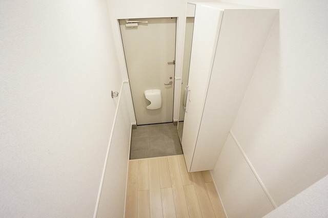 玄関　※同物件、別号室の写真（現状優先）
