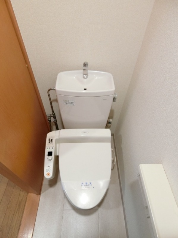 トイレ　図面と現状に相違がある場合には現状を優先