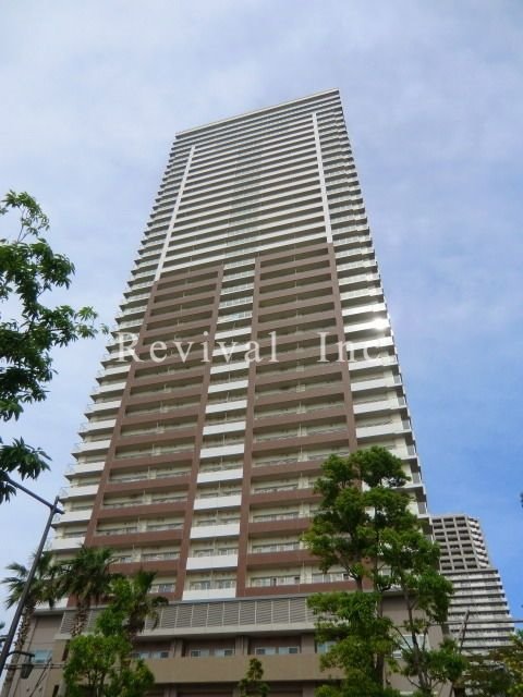 建物外観　南千住駅のランドマークタワー