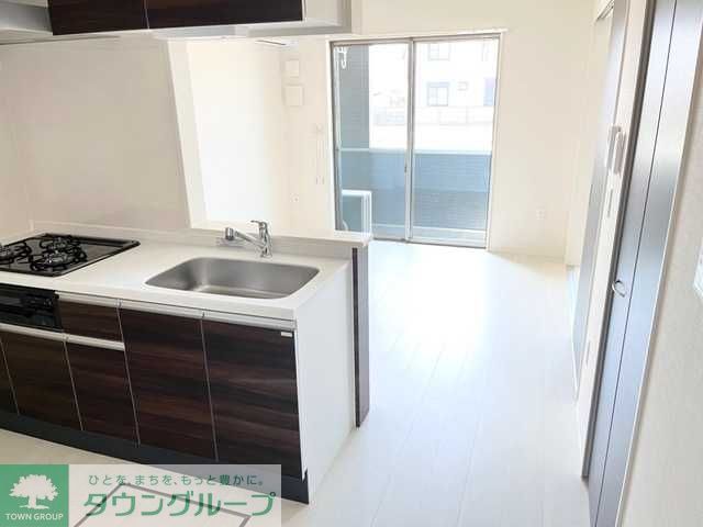 居室・リビング　★お部屋探しは株式会社タウンハウジング東京まで★